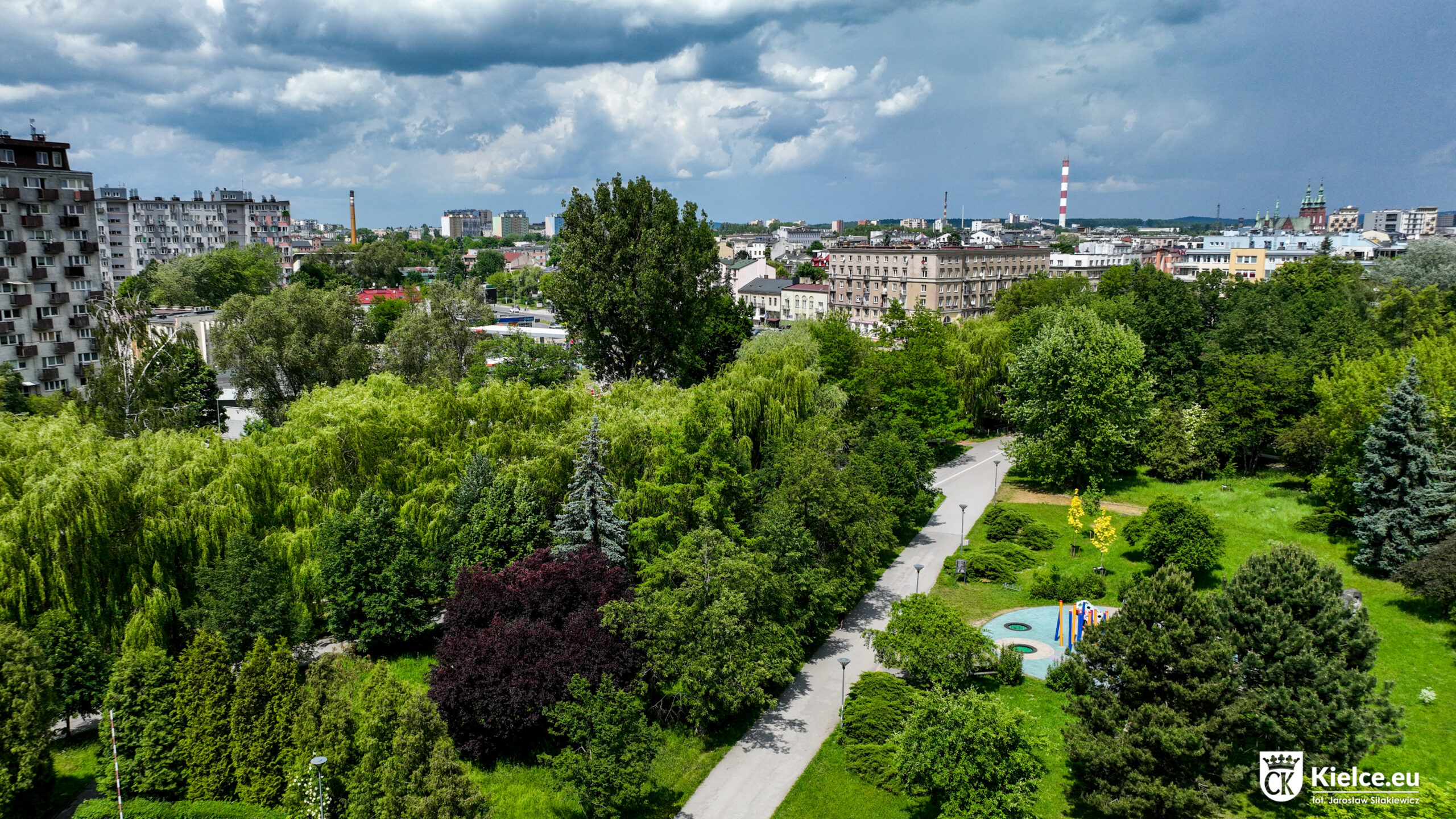 Nowe oświetlenie na terenach rekreacyjnych w Kielcach