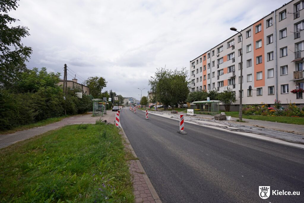 Ulica Szczecińska w kierunku skrzyżowania z ulicą Zagórską